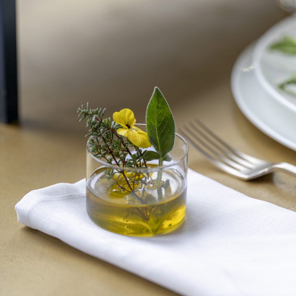 knIndustrie spring table foraging (19)