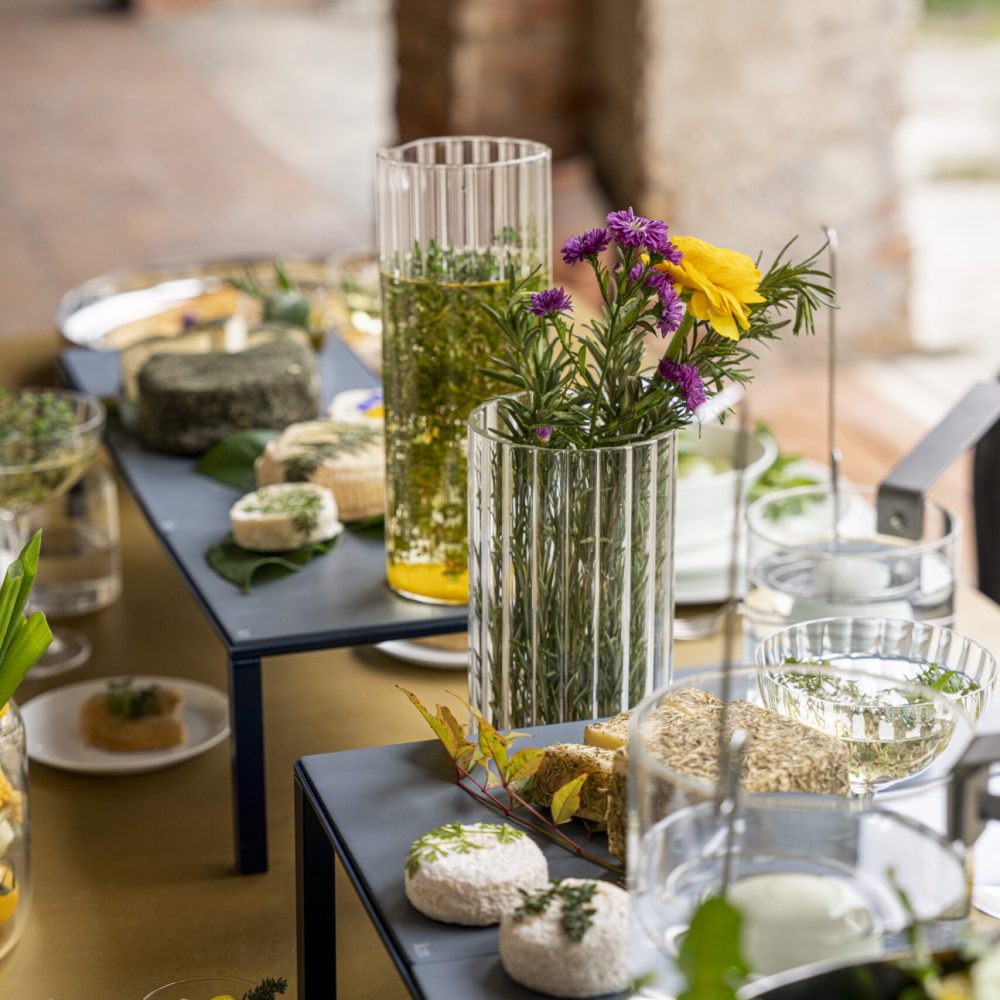 knIndustrie spring table foraging (3)