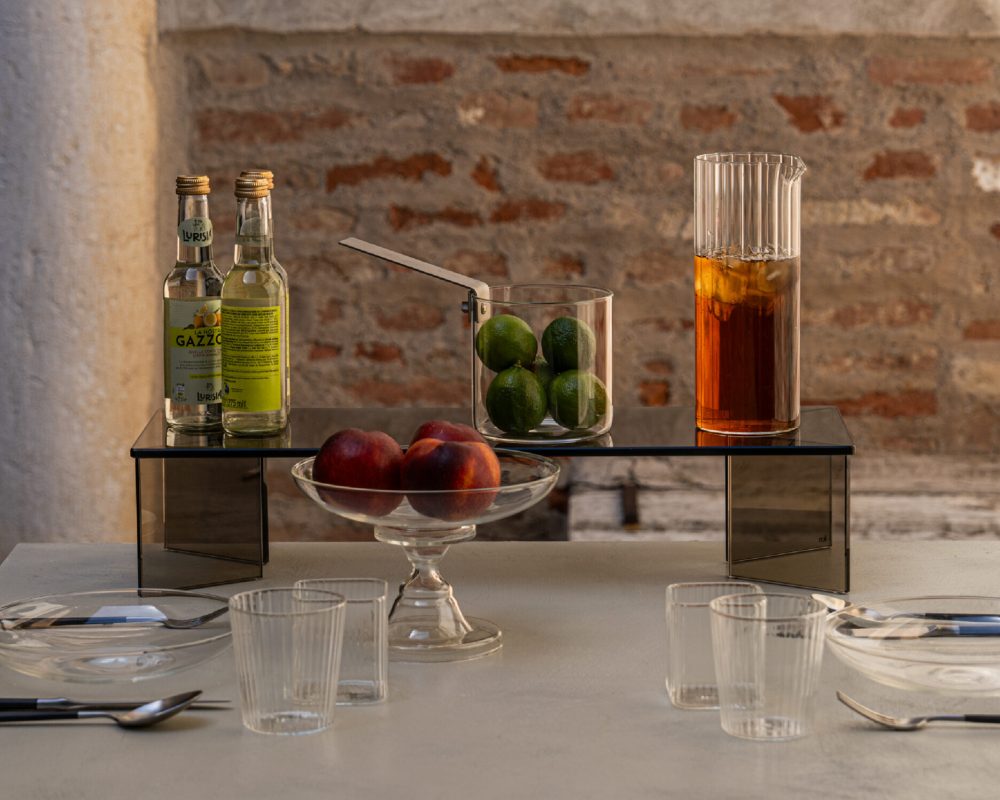 knindustrie-afternoon-recharge-table
